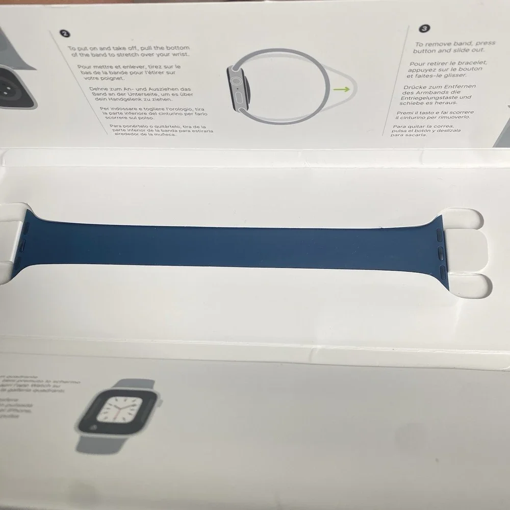 Apple Watch 41mm Midnight Blue Solo Loop Band Size 9